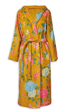 Carregar imagem no visualizador da galeria, Good Evening Yellow Bathrobe