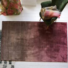 Load image into Gallery viewer, Savoie Vintage Rose Rug