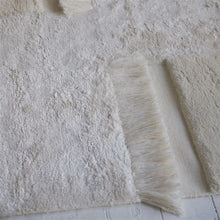 Load image into Gallery viewer, Bourdelle Chalk Rug