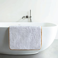 Carregar imagem no visualizador da galeria, PORTOBELLO CUSTOMISABLE TOWEL I