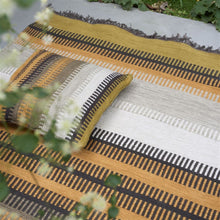 Carregar imagem no visualizador da galeria, Muturi Natural Outdoor/Indoor  Rug