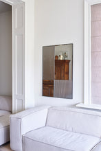 Load image into Gallery viewer, Finestra Flutes rectangular
