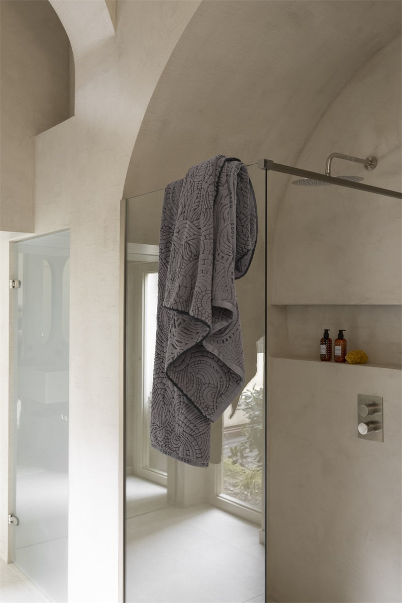Dodo Pavone Towel - Raven