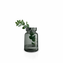 Carregar imagem no visualizador da galeria, Silhouette - 18,5 cm - glass vase