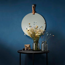 Carregar imagem no visualizador da galeria, Silhouette - 22 cm - glass vase