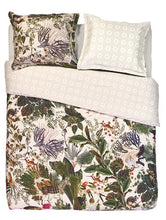 Carregar imagem no visualizador da galeria, Menagerie of Extinct Animals Duvet Cover Set Ivory