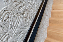 Load image into Gallery viewer, Collection Moooi - Pattern Mimic Moth