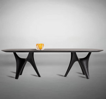 Carregar imagem no visualizador da galeria, BILZEN DINING TABLE