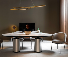 Load image into Gallery viewer, Concorde Chair