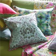 Load image into Gallery viewer, Ikebana Damask Aqua cotton cushion