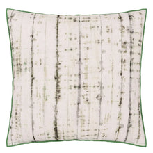 Load image into Gallery viewer, Kyoto Flower Jade cushion