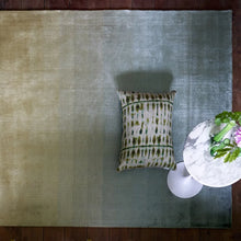 Load image into Gallery viewer, Savoie Vintage Green