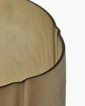 Carregar imagem no visualizador da galeria, Vase 04 Brown Shapes