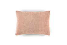 Carregar imagem no visualizador da galeria, Wool plush