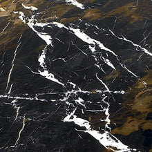 Carregar imagem no visualizador da galeria, Onno Dining Table