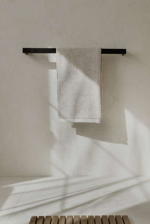Linea - towel rail large