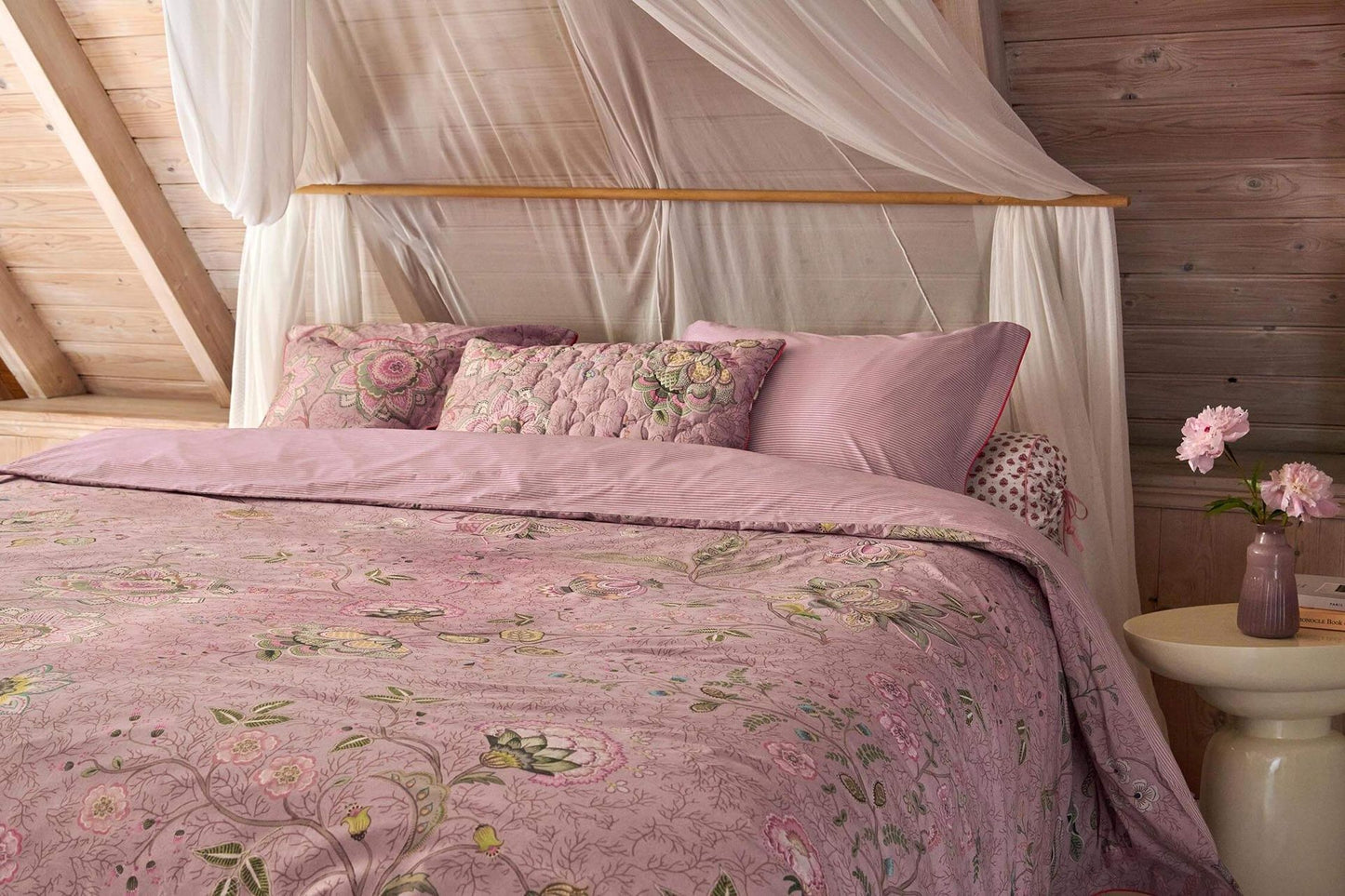 Cushion Mumbai Morning Pink