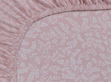 Carregar imagem no visualizador da galeria, Leafy - fitted sheets pink