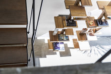 Carregar imagem no visualizador da galeria, Adelaide wood