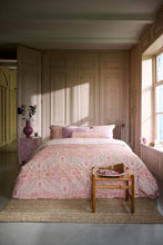 Carregar imagem no visualizador da galeria, Moon Flower Light Pink Duvet Cover