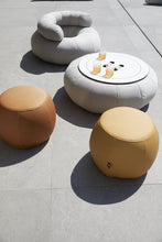 Carregar imagem no visualizador da galeria, Don Out Sofa