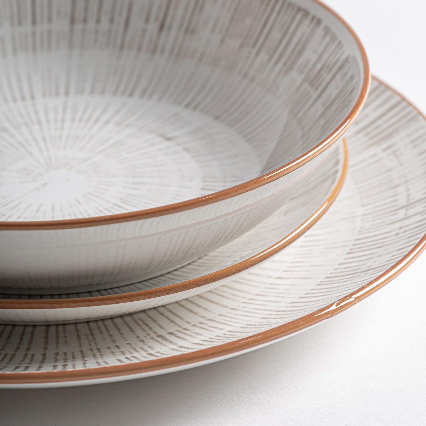 THULAY CROCKERY (SET OF 18)
