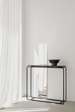 Carregar imagem no visualizador da galeria, Form-C console