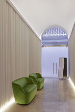 Carregar imagem no visualizador da galeria, Orla sofa