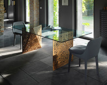 Carregar imagem no visualizador da galeria, Riddled table