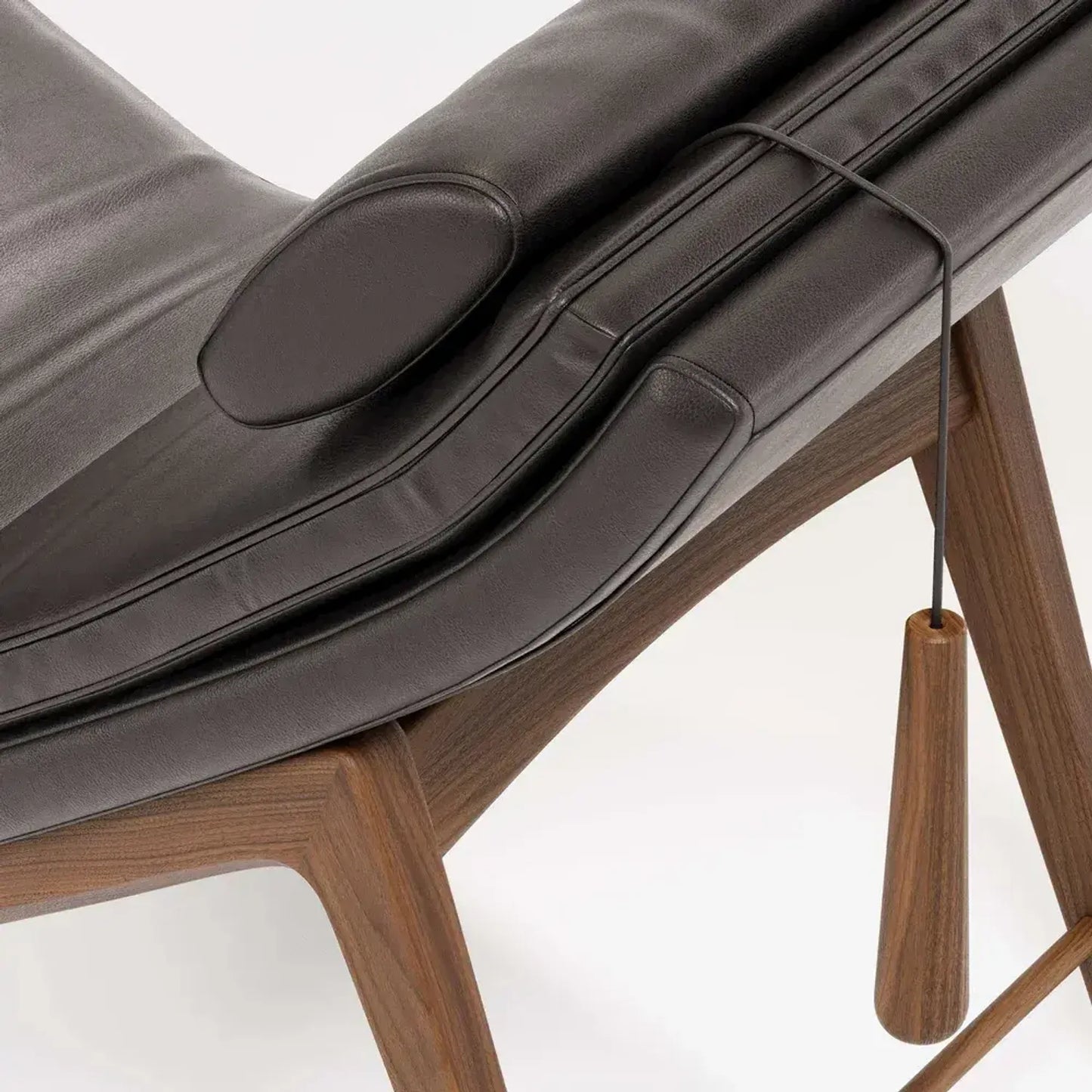 Opera Chaise Lounge