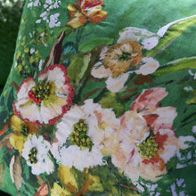 Load image into Gallery viewer, Margaretta Linen Emerald Cushion
