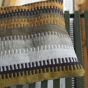 Muturi Natural Cushion