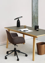 Load image into Gallery viewer, Form armchair swivel 5W gas lift
