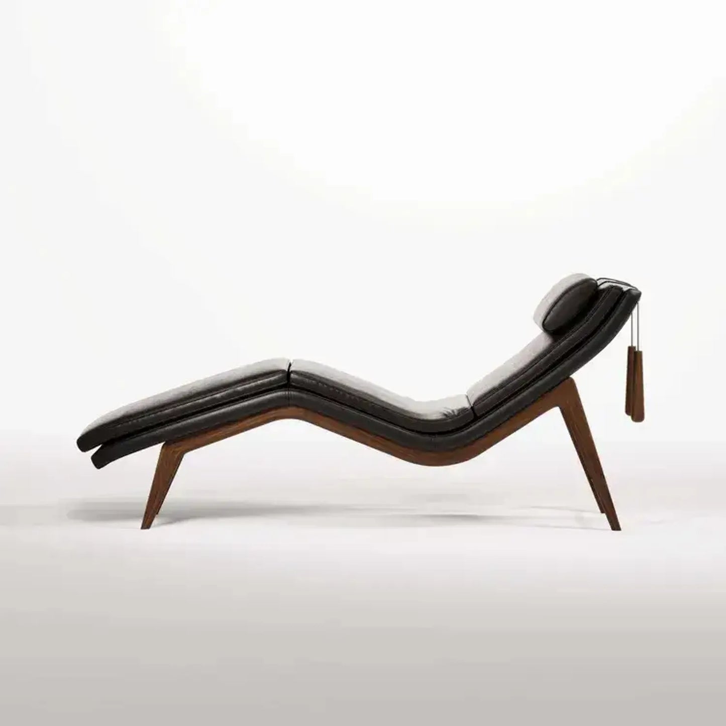 Opera Chaise Lounge