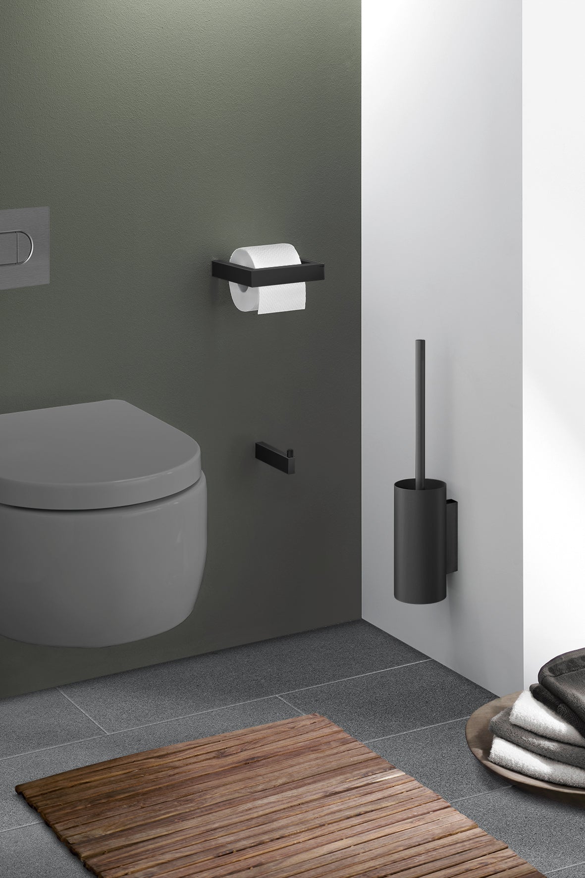 Linea - toilet brush wall