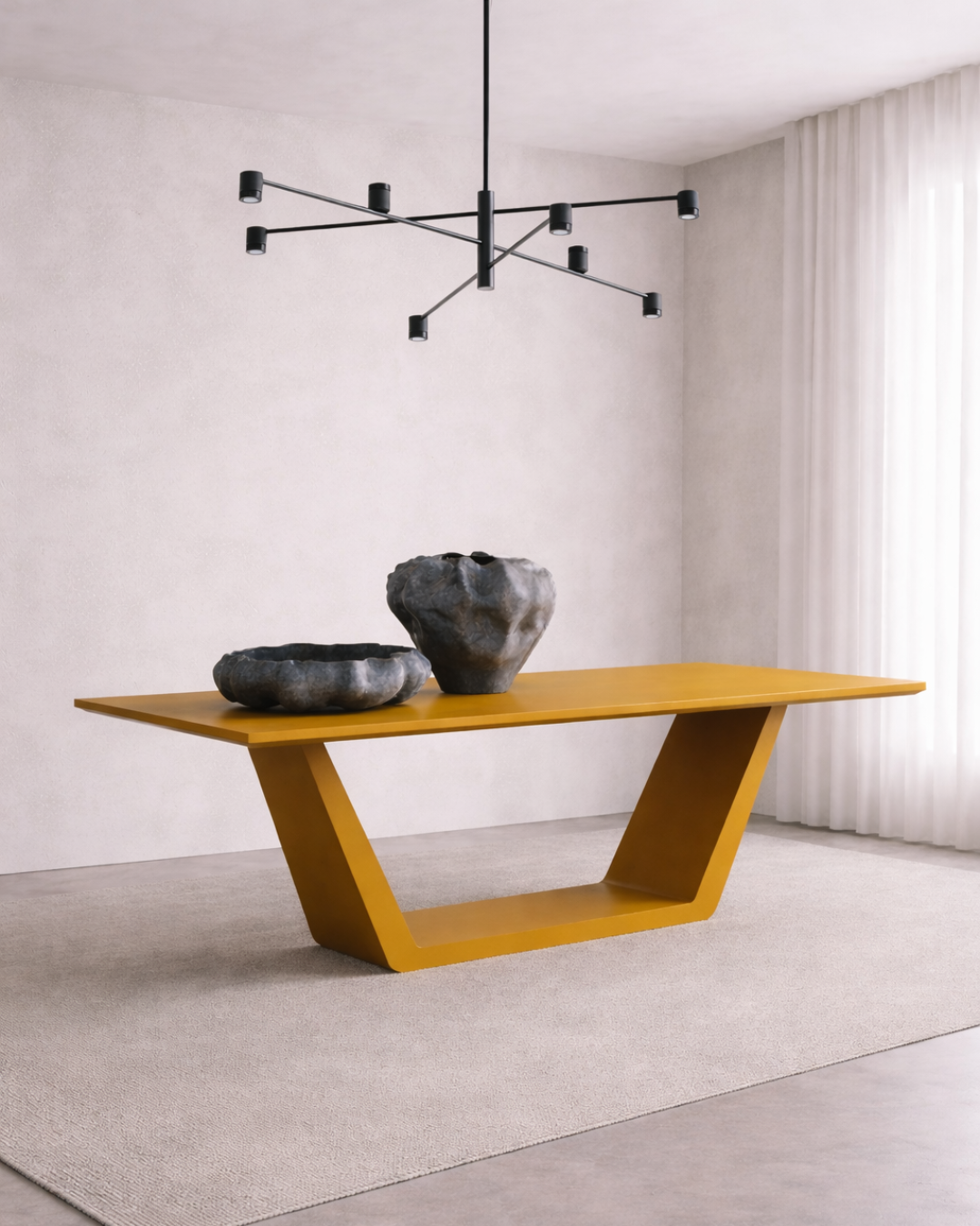 Trape Dining Table