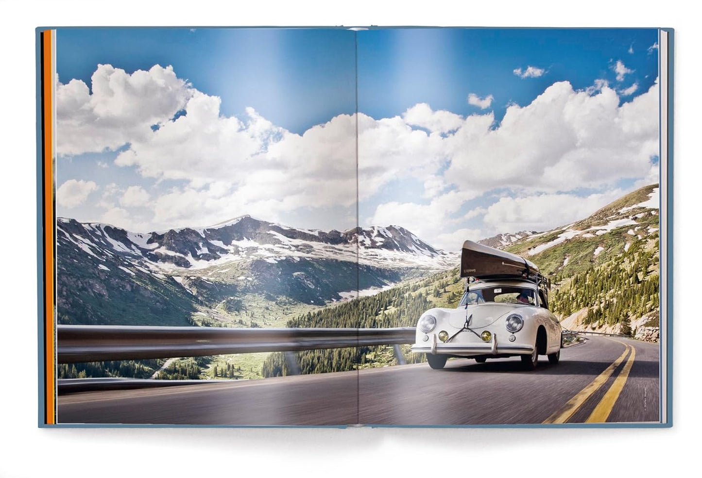 The Porsche Book  (The Car Book Series)