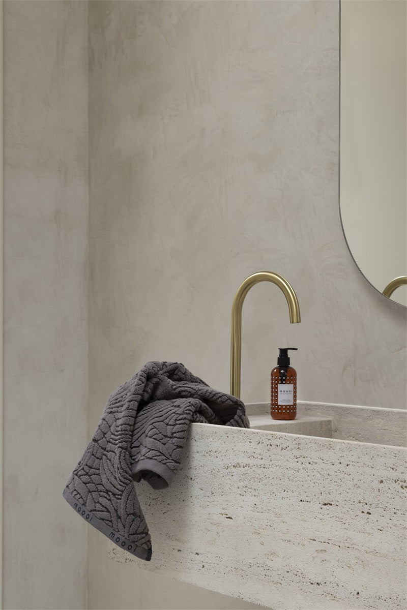 Dodo Pavone Towel - Raven