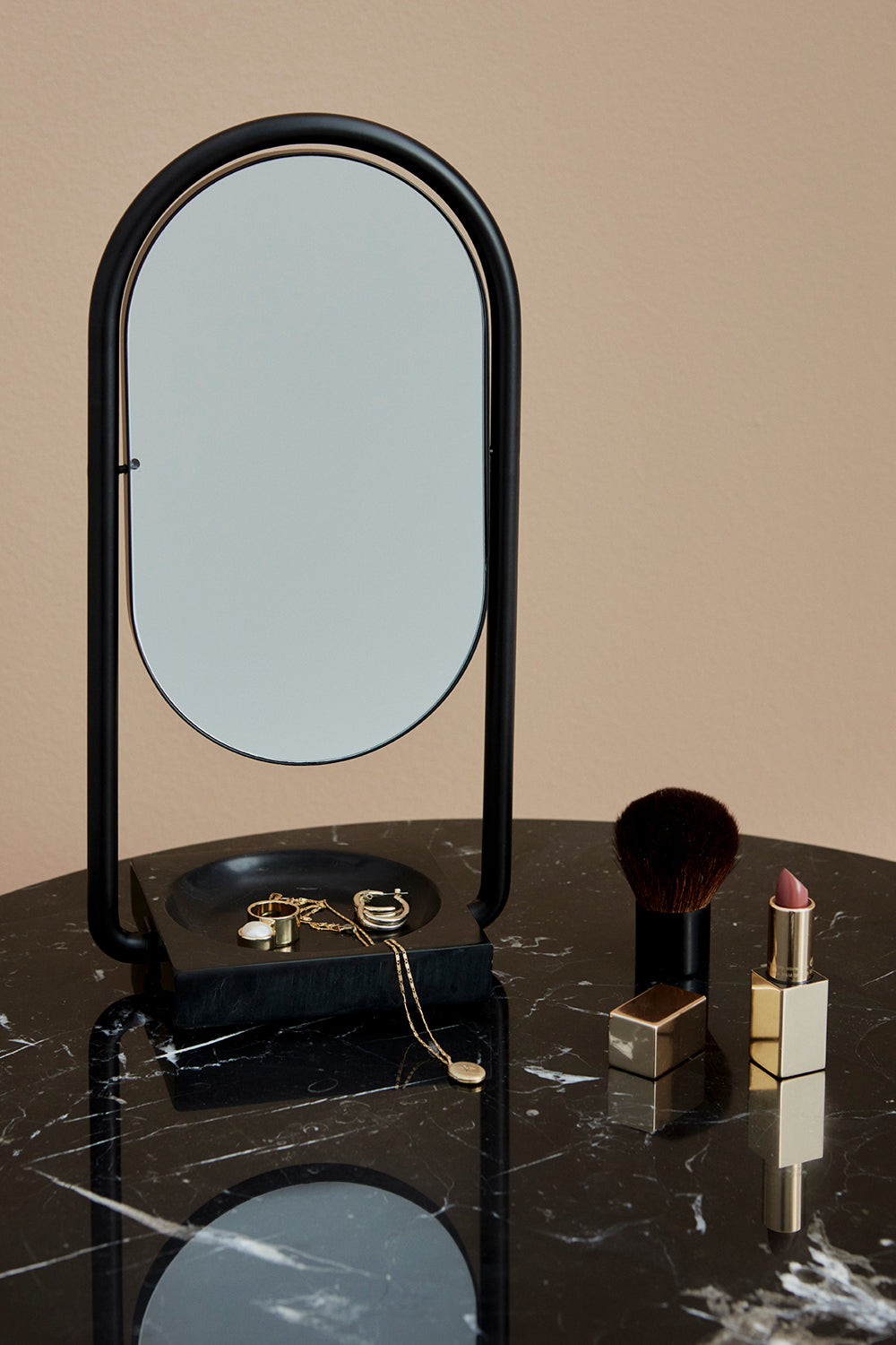 Angui table mirror