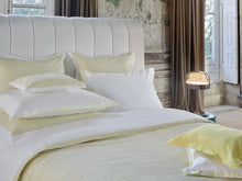 Carregar imagem no visualizador da galeria, Luna bottom sheets
