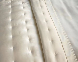 Maria bedspread