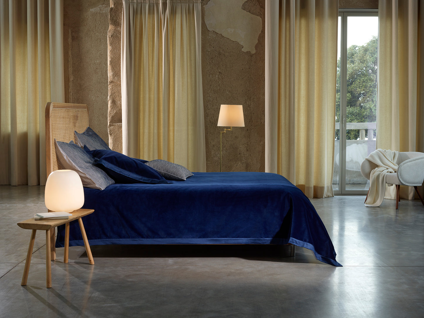 Cirrus bedspread