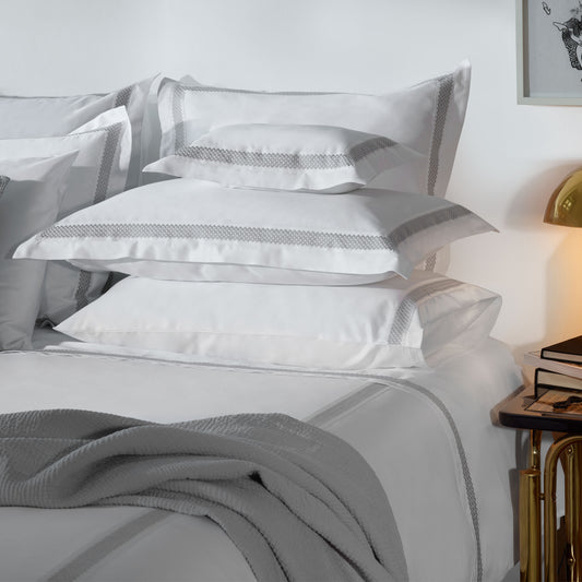 Luiz bottom sheets