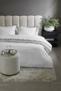 Salute Duvet Cover - White