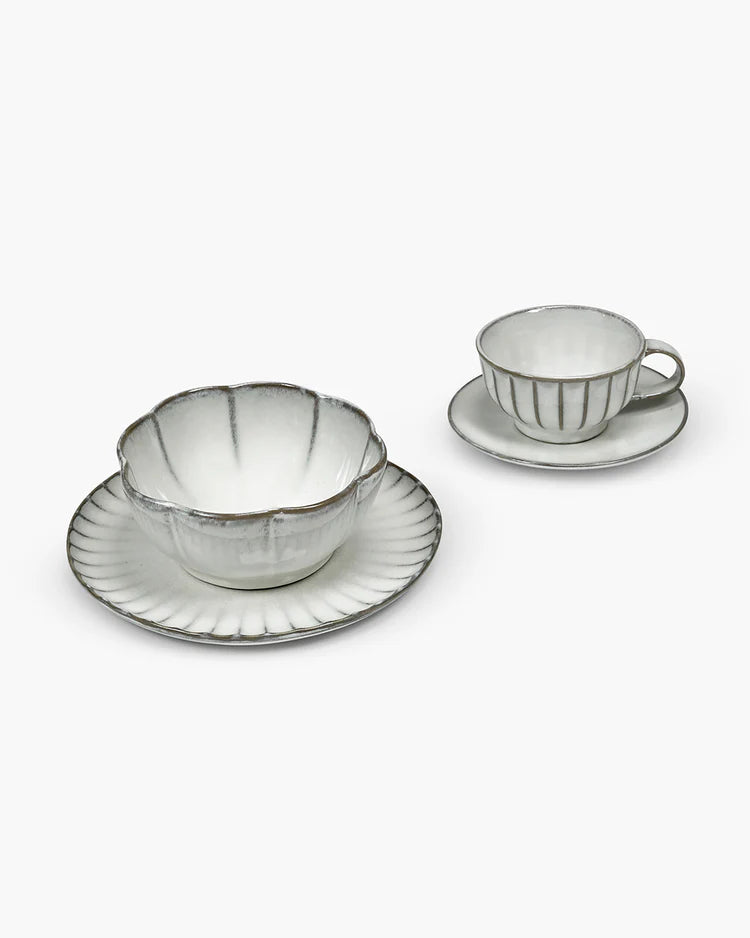 White Inku Dinnerware  (SET OF 16)