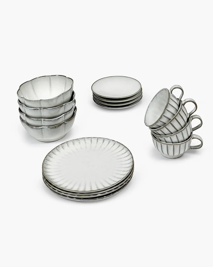 White Inku Dinnerware  (SET OF 16)