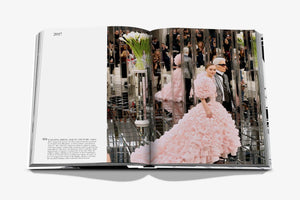 Chanel - The Legend of an Icon