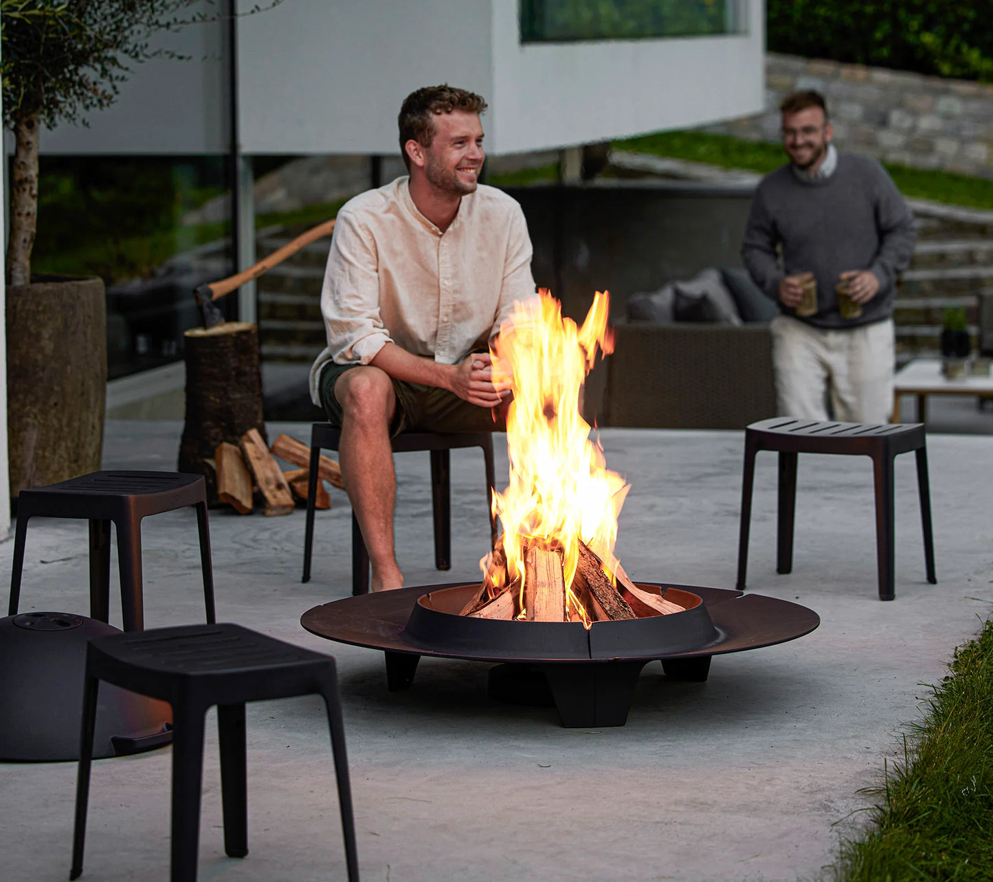 Ember fire pit - large