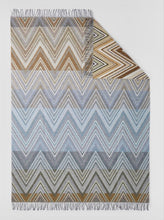 Load image into Gallery viewer, Plaid blanket Chevron wool blend with fringes
