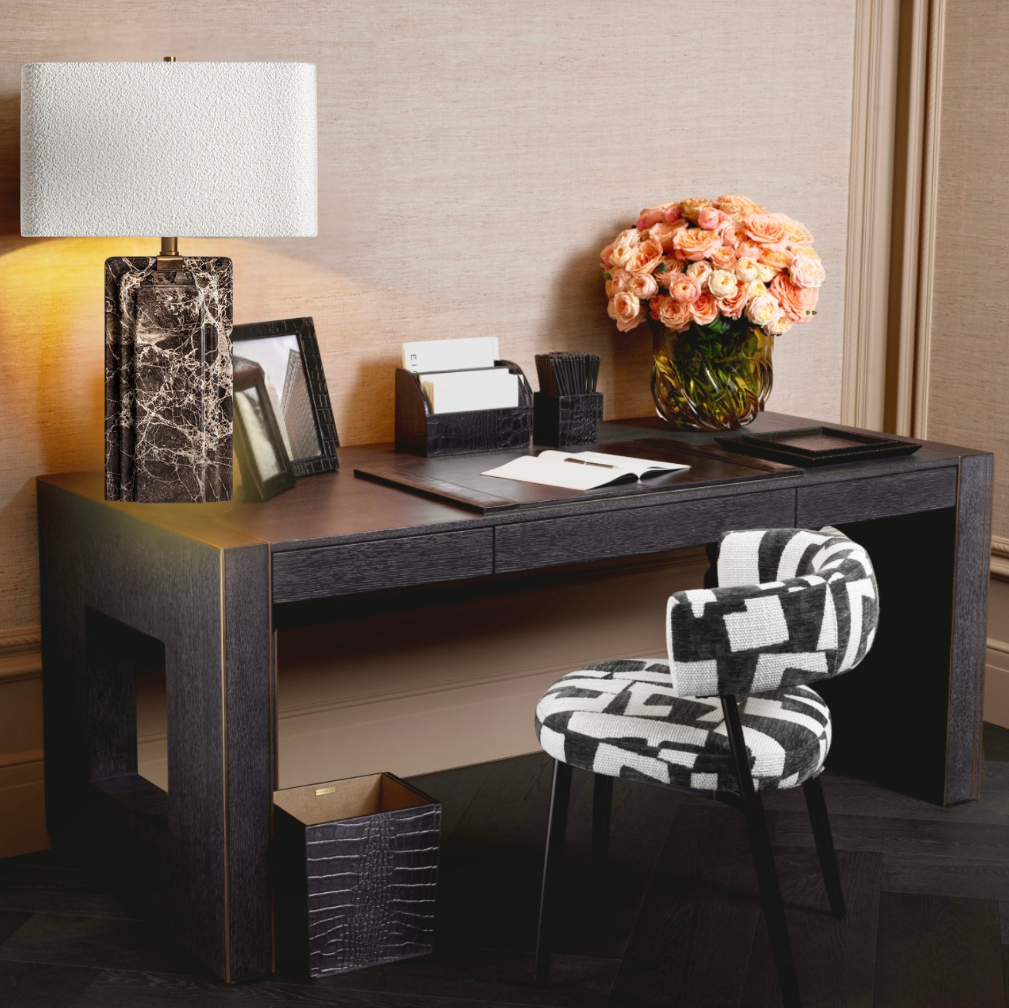 Aurea table lamp